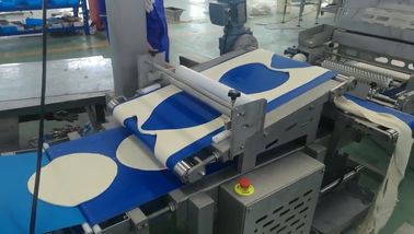 Alta macchina di produzione di pasta della pizza di flessibilità con la larghezza di lavoro di 900mm - di 600 fornitore